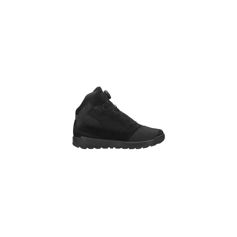 BOTAS SATURNUS WP