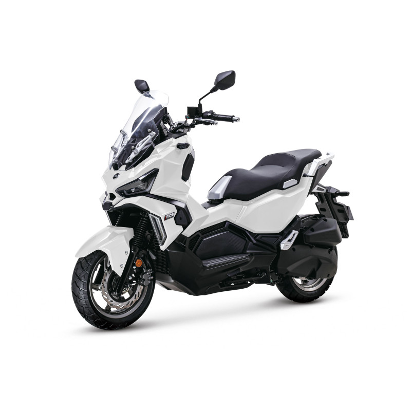 ADX 125